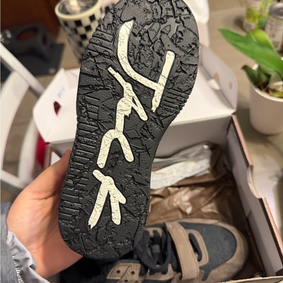 Sold - Picture 2 of 5